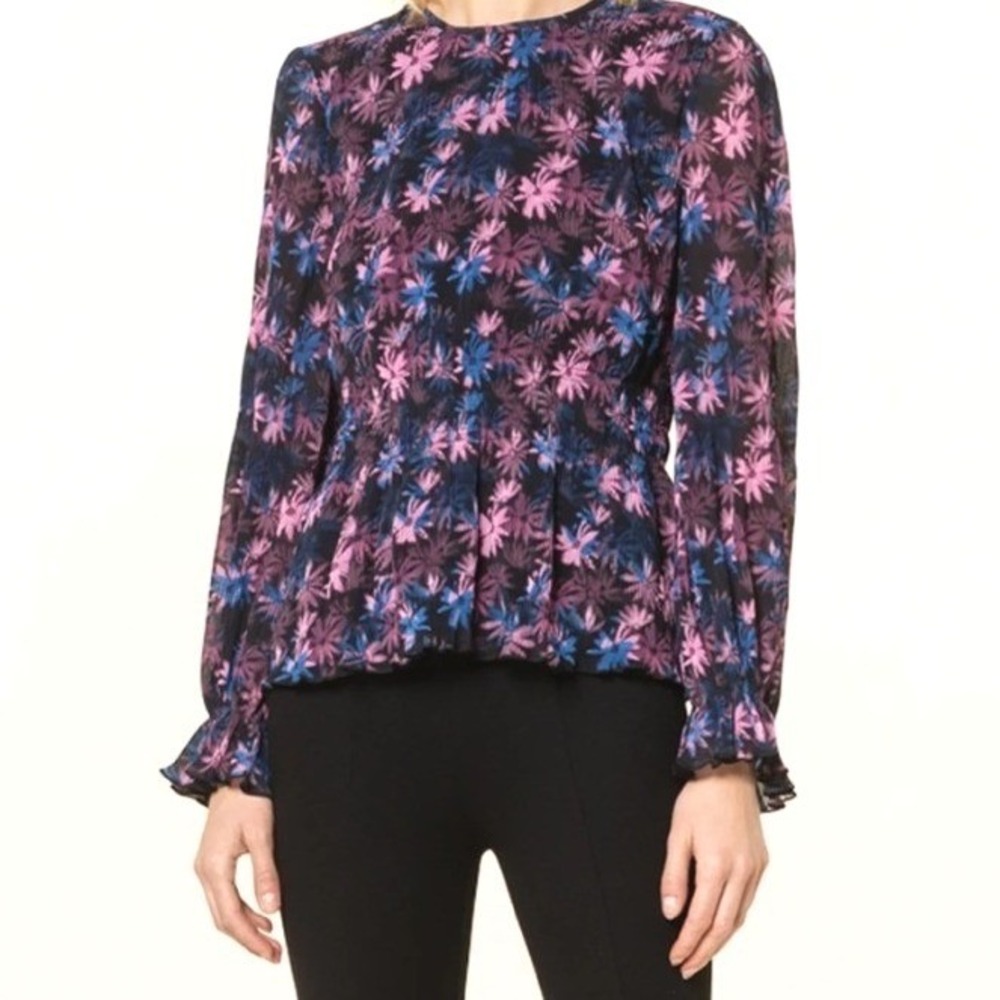 GANNI Size 32/ 0/XXS  Floral Micro Pleated Smocked Blouse Black‎ Pink Purple